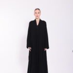 Crepe Black Tie Detail Abaya - Image 3