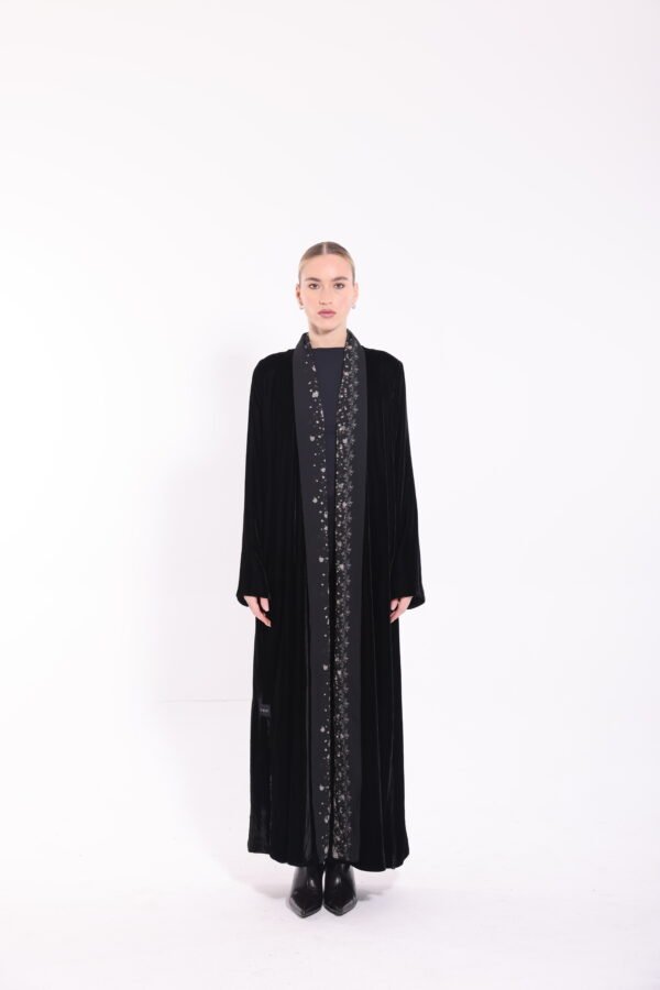 Velvet Reversible Floral Black Abaya