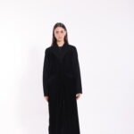 Velvet Black Detail Abaya - Image 4