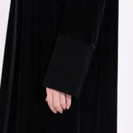 Velvet Contrast Collar Black Abaya - Image 4